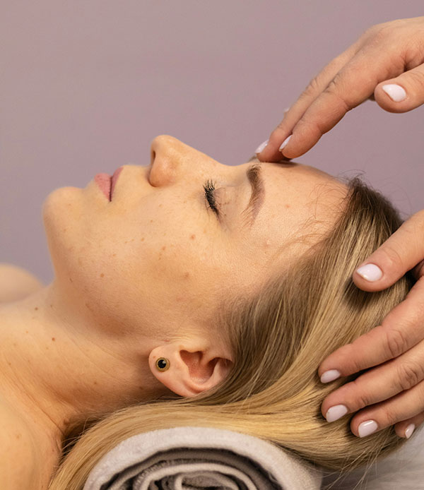 Sculpting Facial